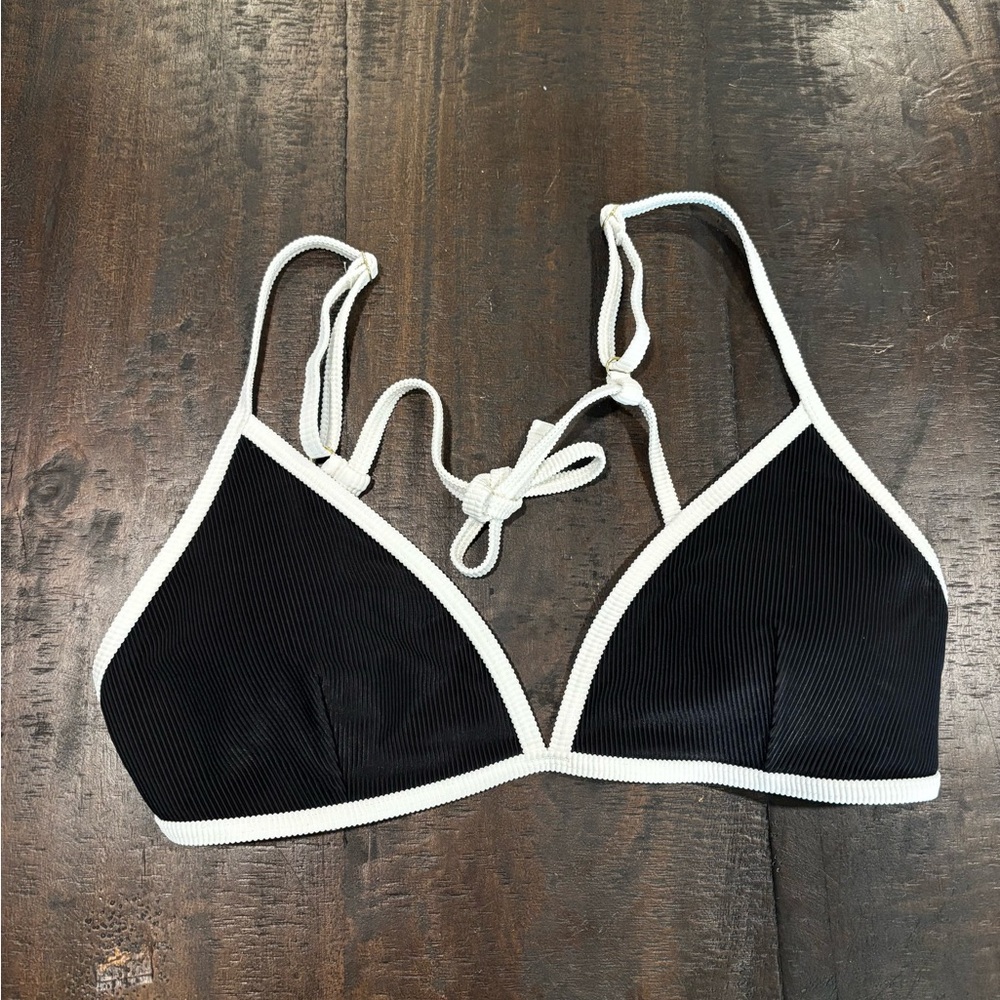 Abercrombie & Fitch Black and White Bikini Top